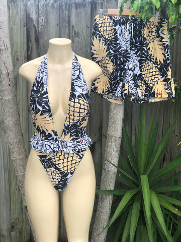 Gold Pinneaples Matching