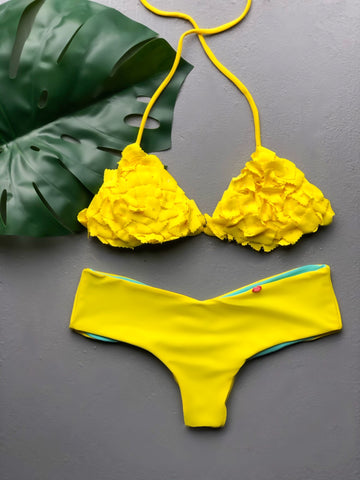 Yellow Beaded Flakes V Cut Set